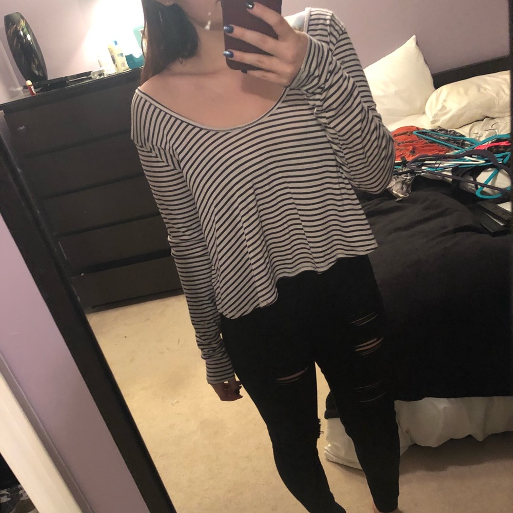 Long Sleeve Crop Top